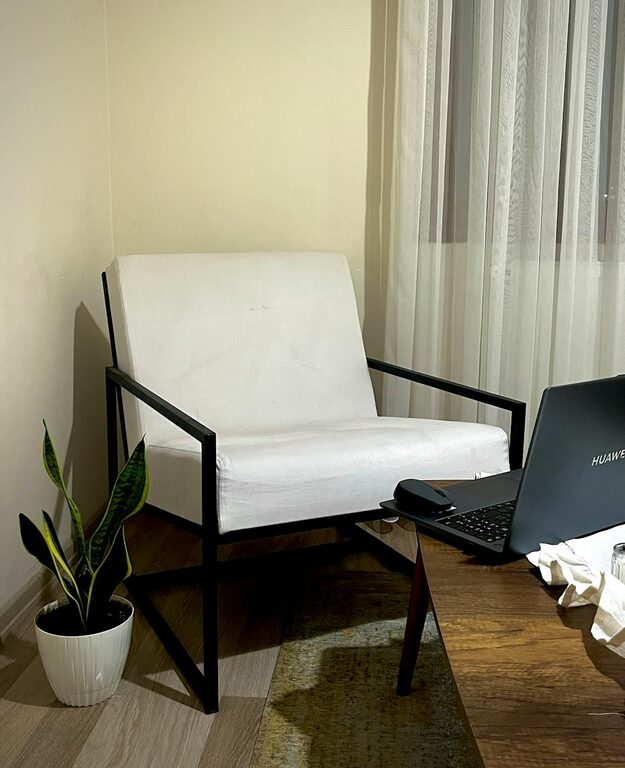 Simple Tips for Creating a Relaxing Home Workspace